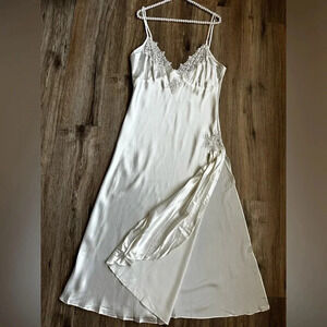 Delicates Sleep dress Size M